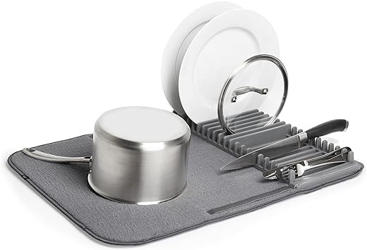 Dishes drying mat